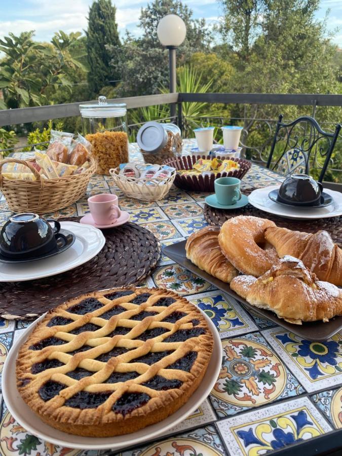 Bed And Breakfast Nonna Loreta Formello Buitenkant foto