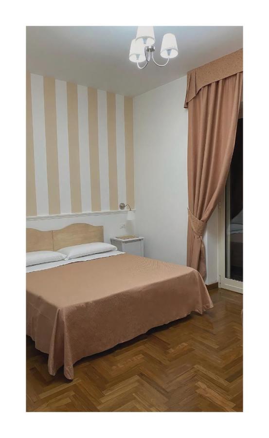 Bed And Breakfast Nonna Loreta Formello Buitenkant foto
