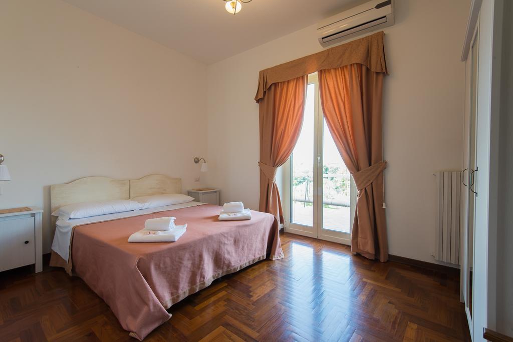 Bed And Breakfast Nonna Loreta Formello Buitenkant foto