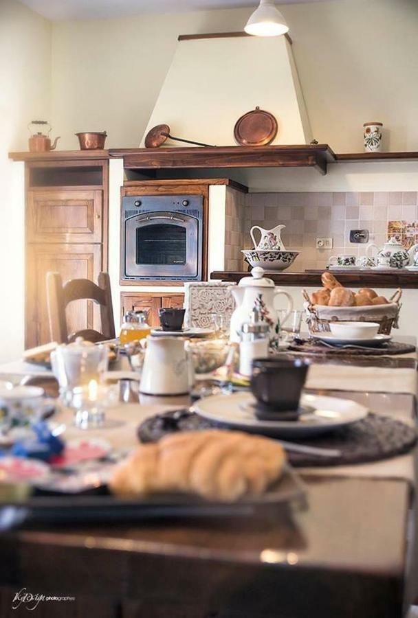 Bed And Breakfast Nonna Loreta Formello Buitenkant foto